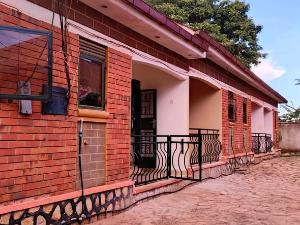 1 bedroom mini flat  Bungalow Apartment for rent namugongo road Wakiso Central