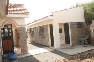 2 bedroom Bungalow Houses for rent Ndenderu Kiambu