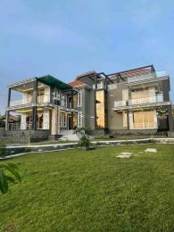 6 bedroom Villa for sale Bwebajja Entebbe rpad Ssabagado-Makindye Wakiso Central