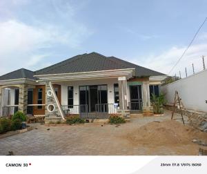 4 bedroom Villa for sale Kyanja kungu road Kampala Central Kampala Central