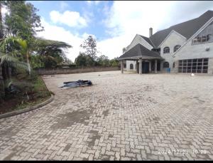 10 bedroom Office Building Commercial Properties for rent KAREN,NAIROBI Karen Nairobi