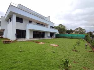 4 bedroom Flat&Apartment for sale Membley Ruiru