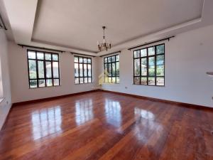 5 bedroom Townhouse for sale Karen Nairobi