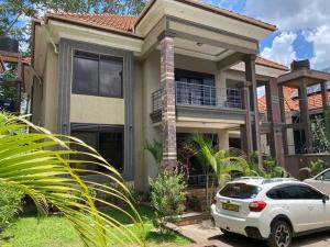 6 bedroom Bungalow Apartment for sale Kisaasi kulambiro  Kampala Central Kampala Central