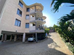 3 bedroom Apartment Block Apartment for rent ntinda road Kampala Central