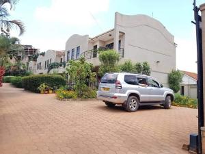 3 bedroom Apartment Block Apartment for rent ntinda road Kampala Central