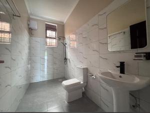 1 bedroom mini flat  Apartment Block Apartment for rent Kulabilo kisasi road Kisaasi Kampala Central
