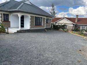 3 bedroom Bungalow Houses for rent Rimpa Ongata Rongai Kajiado