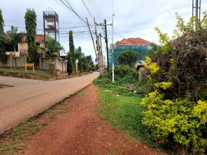 Land for sale Mutungo hill Luzira Kampala Central