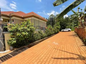 Land for sale Kira kitukutwe  Kira Wakiso Central