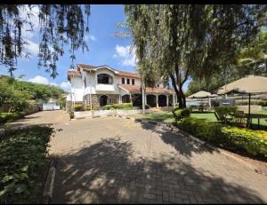 5 bedroom Townhouses Houses for rent   Lavington Nairobi