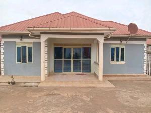 4 bedroom Bungalow Apartment for sale Mbalawa road  Kampala Central Kampala Central