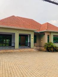4 bedroom Villa for sale Kitende Entebbe road  Kampala Central Kampala Central