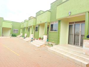 1 bedroom mini flat  Bungalow Apartment for sale kyanja Kyambogo Kampala Central