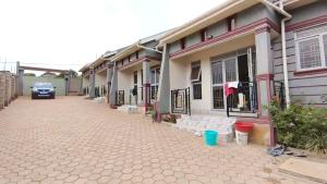 1 bedroom mini flat  Bungalow Apartment for sale Namugongo road  Kampala Central Kampala Central