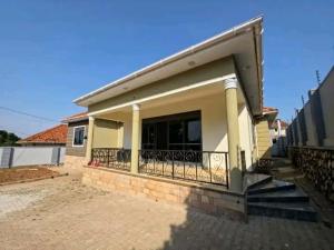 5 bedroom Bungalow Apartment for sale Kira mulawa  Kira Wakiso Central