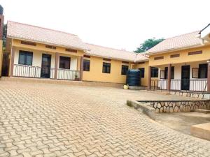 2 bedroom Bungalow Apartment for rent entebe road Kampala Central Kampala Central