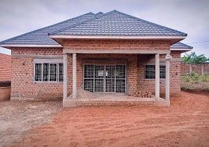 4 bedroom Villa for sale Namugongo Jinja misindye Kira Wakiso Central