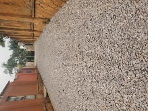 Studio Apartment for rent Ddungu zone  Kisaasi Kampala Central