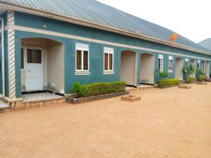 1 bedroom mini flat  Bungalow Apartment for rent gayaza road Gayaza Wakiso Central