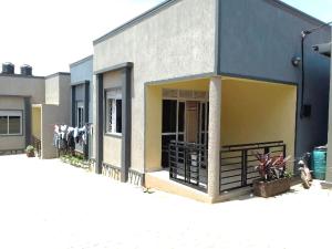 1 bedroom mini flat  Bungalow Apartment for rent kira road Kira Wakiso Central