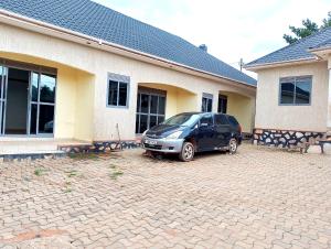 1 bedroom mini flat  Bungalow Apartment for rent namugongo road Wakiso Central