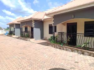 2 bedroom Bungalow Apartment for rent kira road Kira Wakiso Central