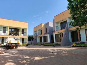 2 bedroom Apartment Block Apartment for rent namugongo road Wakiso Central