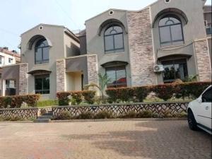 3 bedroom Apartment Block Apartment for rent kira road Kira Wakiso Central