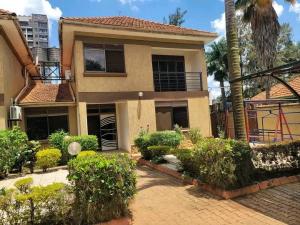4 bedroom Apartment Block Apartment for rent Naguru road Kampala Central