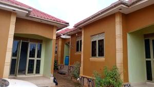 1 bedroom mini flat  Bungalow Apartment for rent Namugongo  Kampala Central