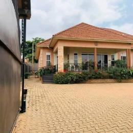 6 bedroom Bungalow Apartment for rent Najjera road  Kampala Central Kampala Central