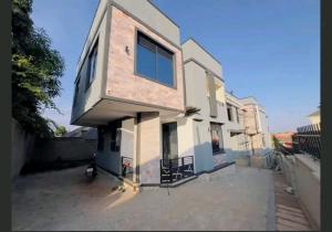 4 bedroom Apartment Block Apartment for sale Kyanja kungu road  Kampala Central Kampala Central