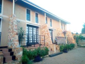 2 bedroom Bungalow Apartment for rent Kampala Central Kampala Central