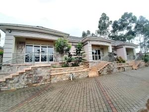2 bedroom Bungalow Apartment for rent Namugongo sonde Kira road  Kira Wakiso Central