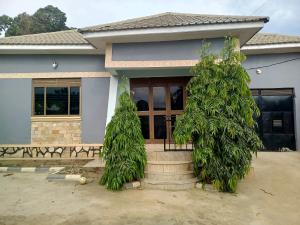 3 bedroom Villa for sale Makindye Makindye Kampala Central