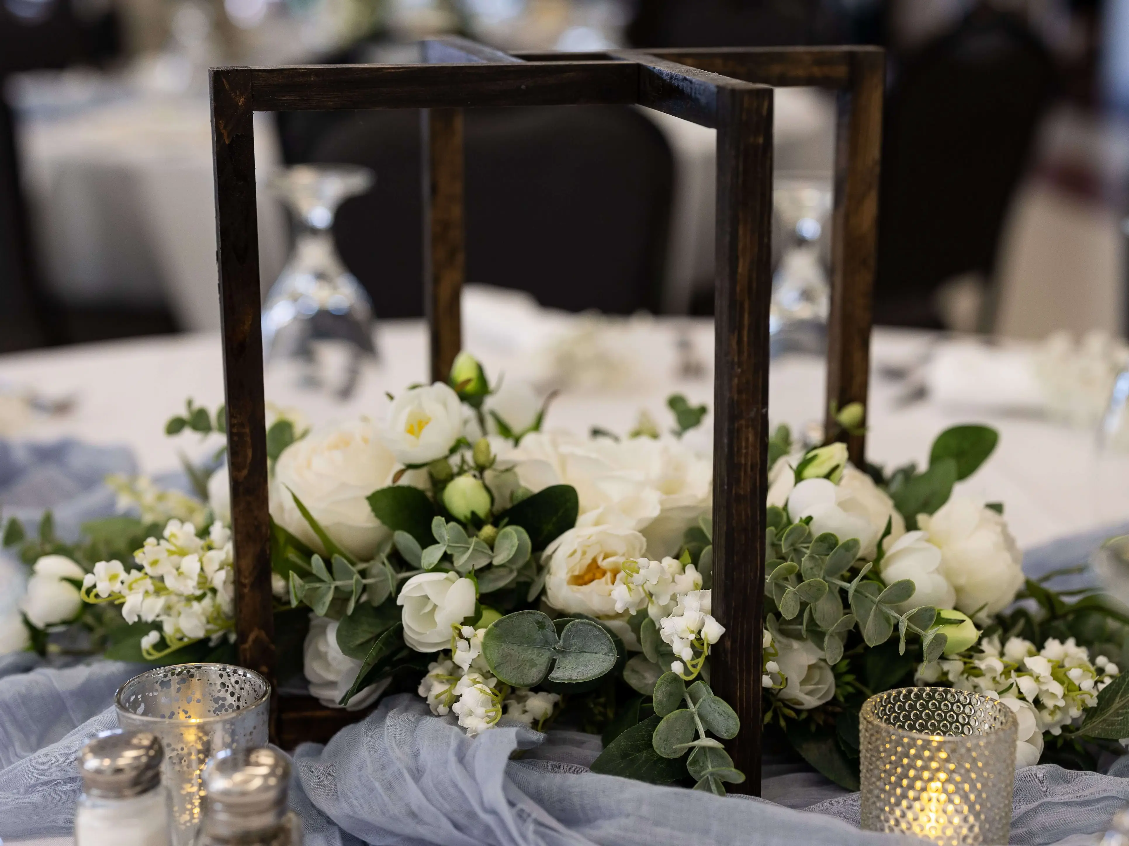 Centerpiece detail