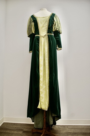 Exquisite Costumes:: Green & Gold Renaissance Gown  Rent Elegant Costume