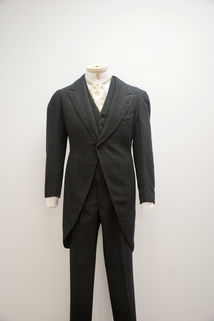 Vintage Charcoal Grey Cutaway Ensemble 37R