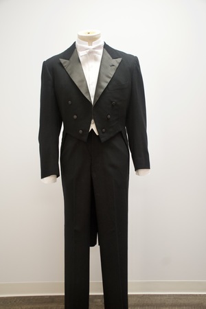 Vintage White Tie Tailcoat Ensemble 43L