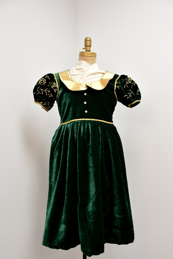 fiona shrek blue dress Swarovski Shrek Fiona