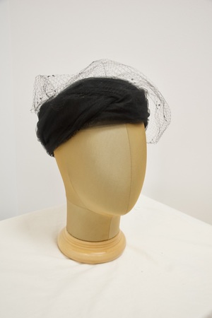 Vintage Black Mesh Hat with Netting