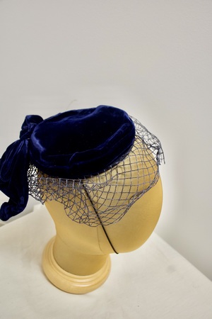 Vintage Royal Blue Velvet Hat with Veil