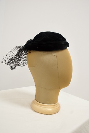 Vintage Black Hat with Netting