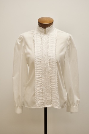 Victorian/Edwardian Women's Long Sleeved White Blouse