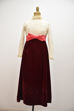 Vintage Girls Lace and Velvet Dress