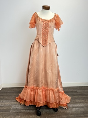 slim fit dress slacks De Carlini Italian Ornaments 6.00In Hello Dolly, Glass, Theatre Show  Italian Do1427wf main image 1