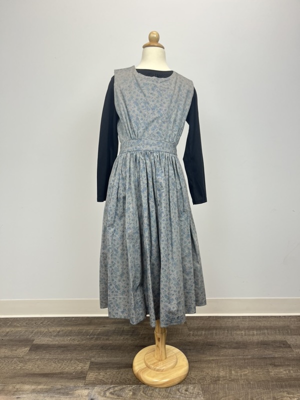 Exquisite Costumes:: Exquisite Costumes:: "Maria" Novice costume Sound of  Music