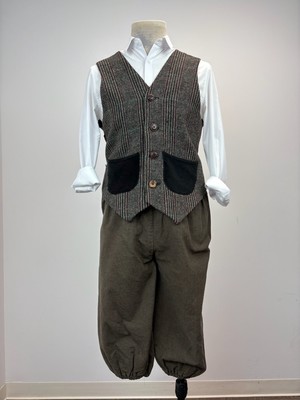 Brown Plaid Newsies-Style Vest with Contrast Pockets and Coordinated Ensemble Options