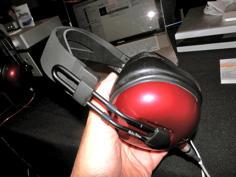 MrSpeakers Alpha Prime headphone